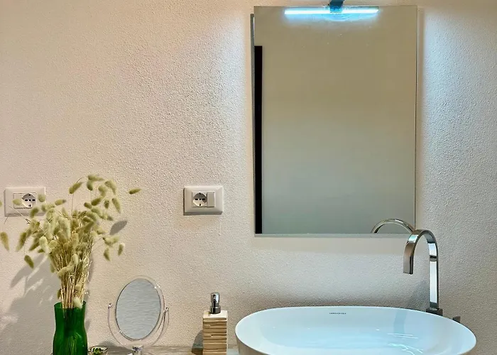 La Casetta-incantevole Casa Indipendente Feriehus